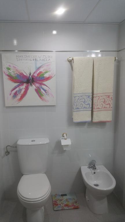 Apartamento Eduardo Dato Sevilla Exterior foto