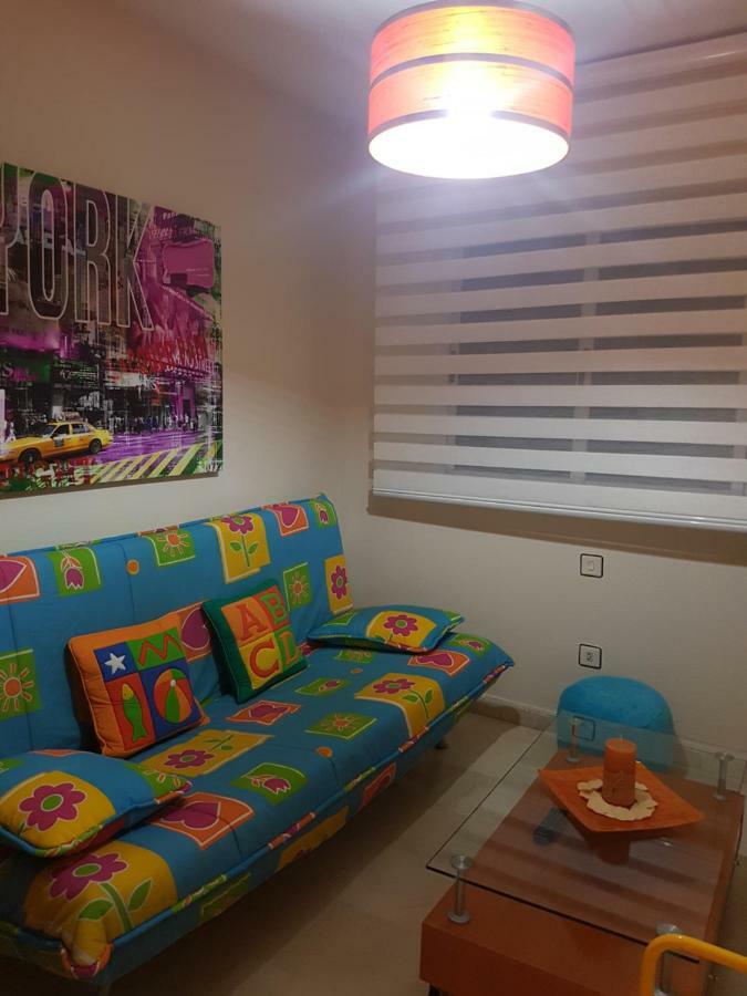 Apartamento Eduardo Dato Sevilla Exterior foto